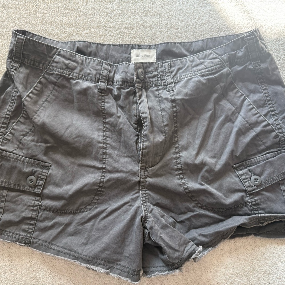 Women's Gray Cargo Shorts